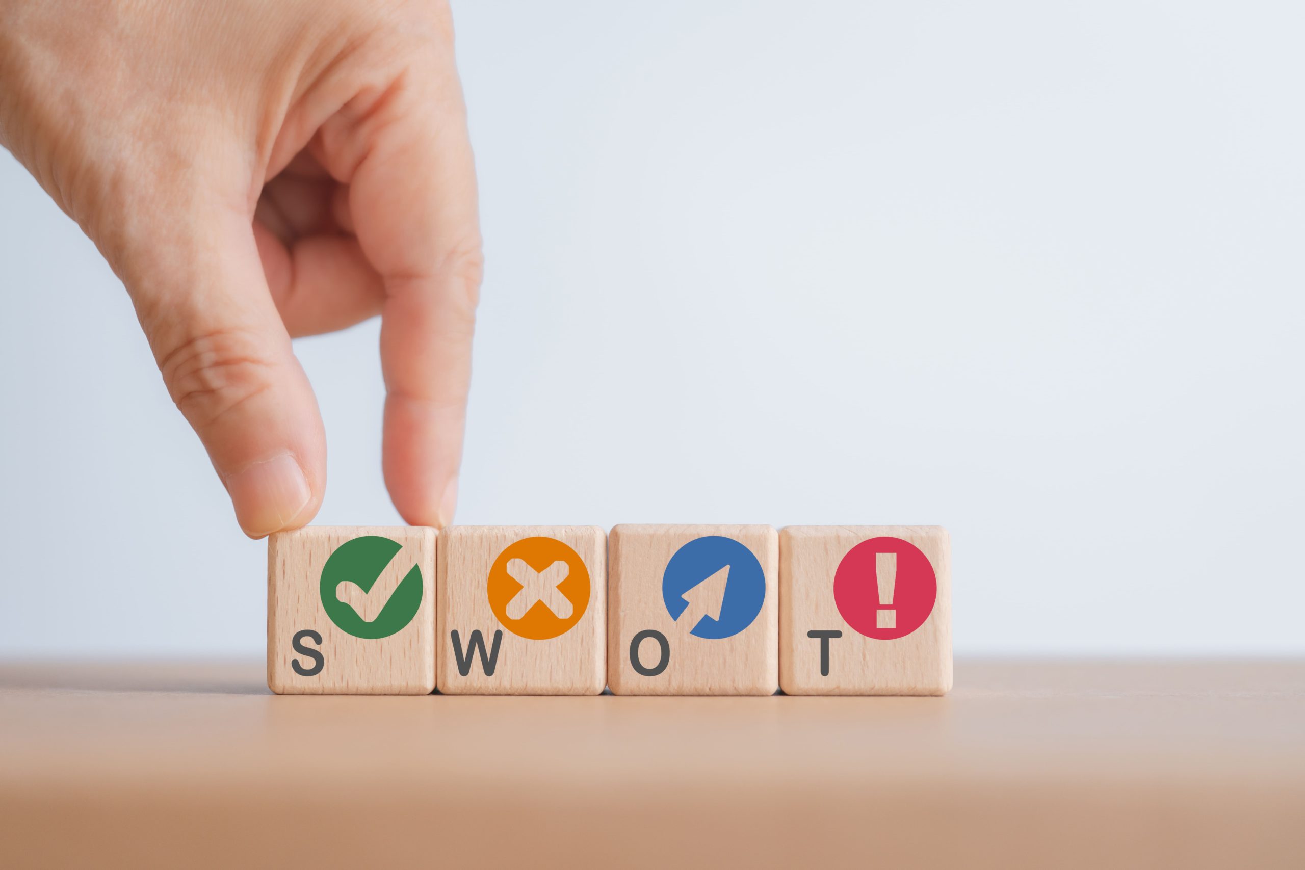  advantages and disadvantages of SWOT analysis